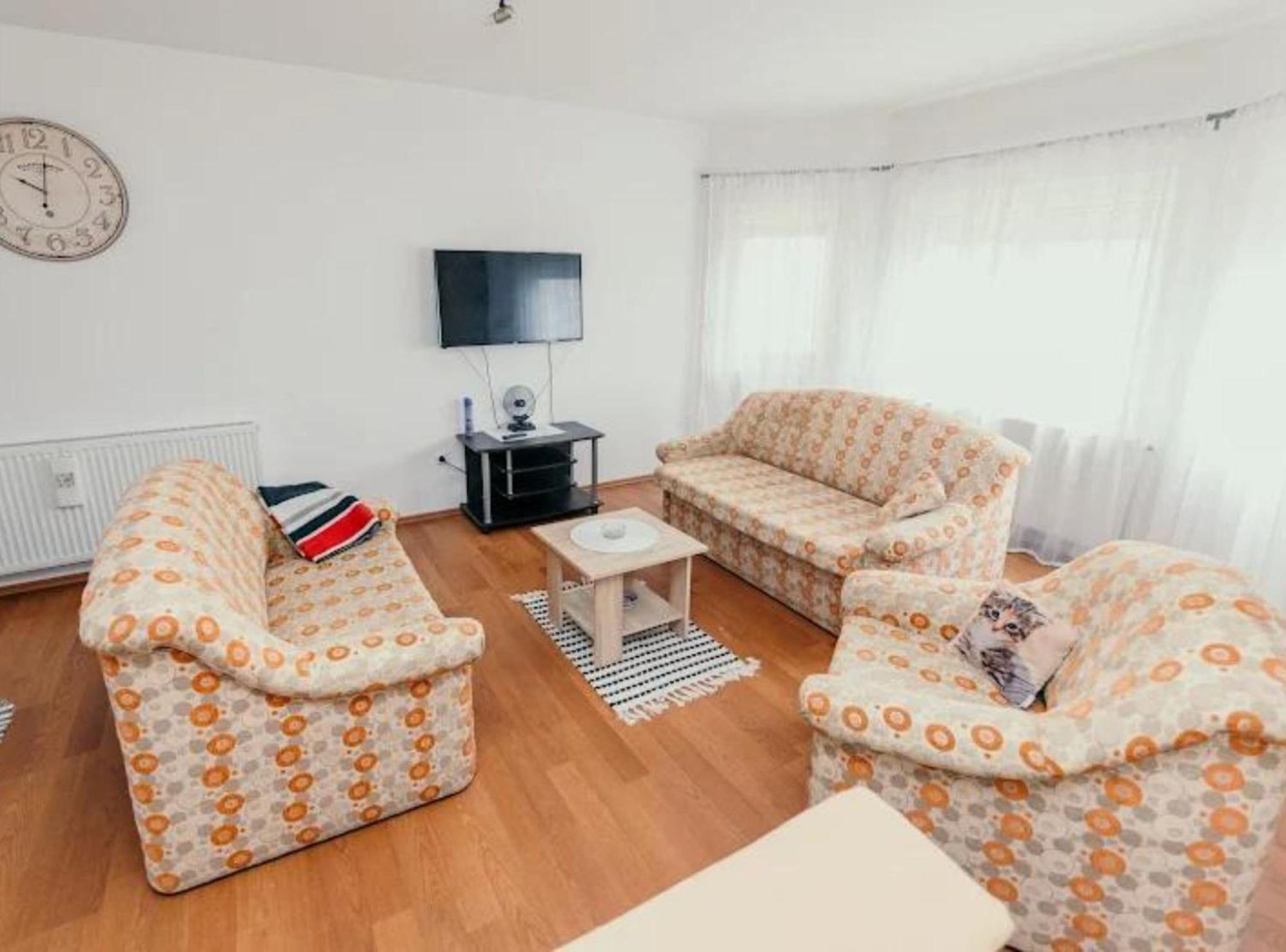 Apartmani Tea I Toni Gradiste Buitenkant foto